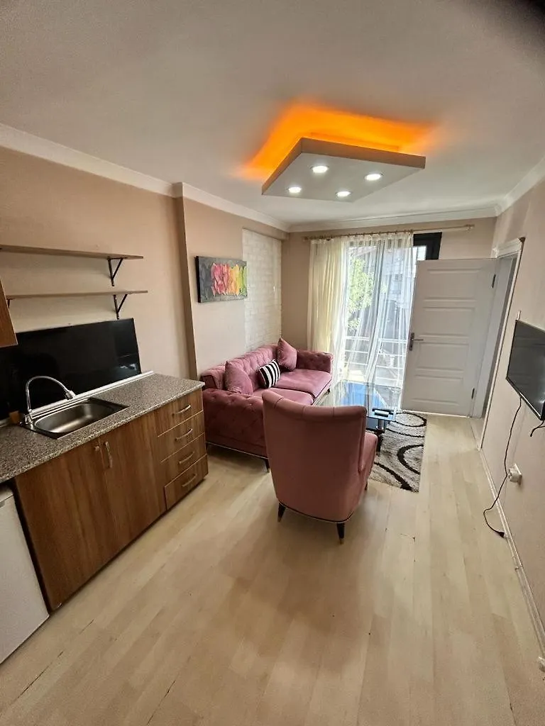ترابزون Hypatia Apt 0*,  تركيا
